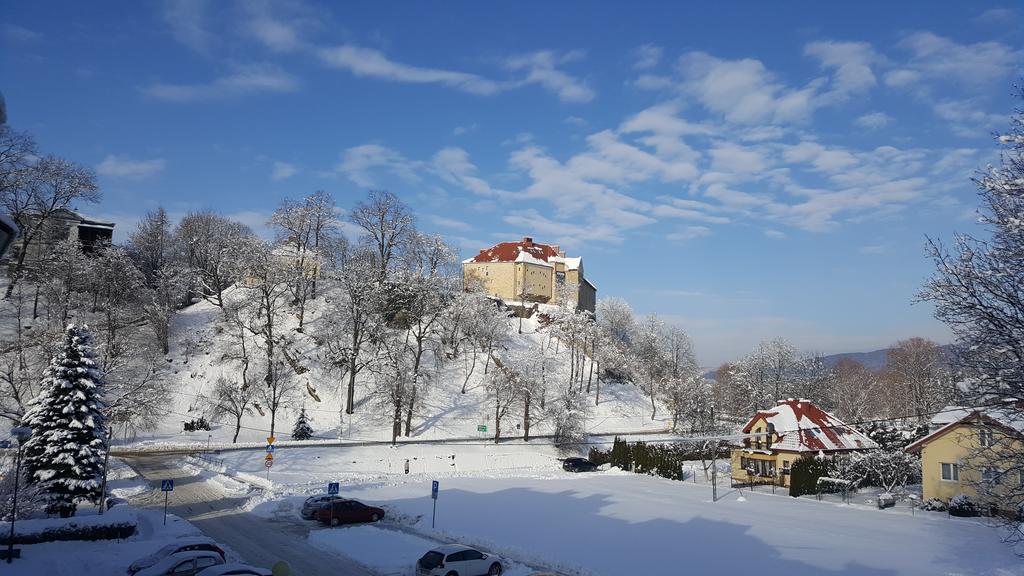 Apartament Na Bloniach Apartment Sanok Exterior photo